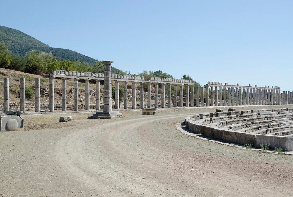 Columns in Ancient Messene (7)