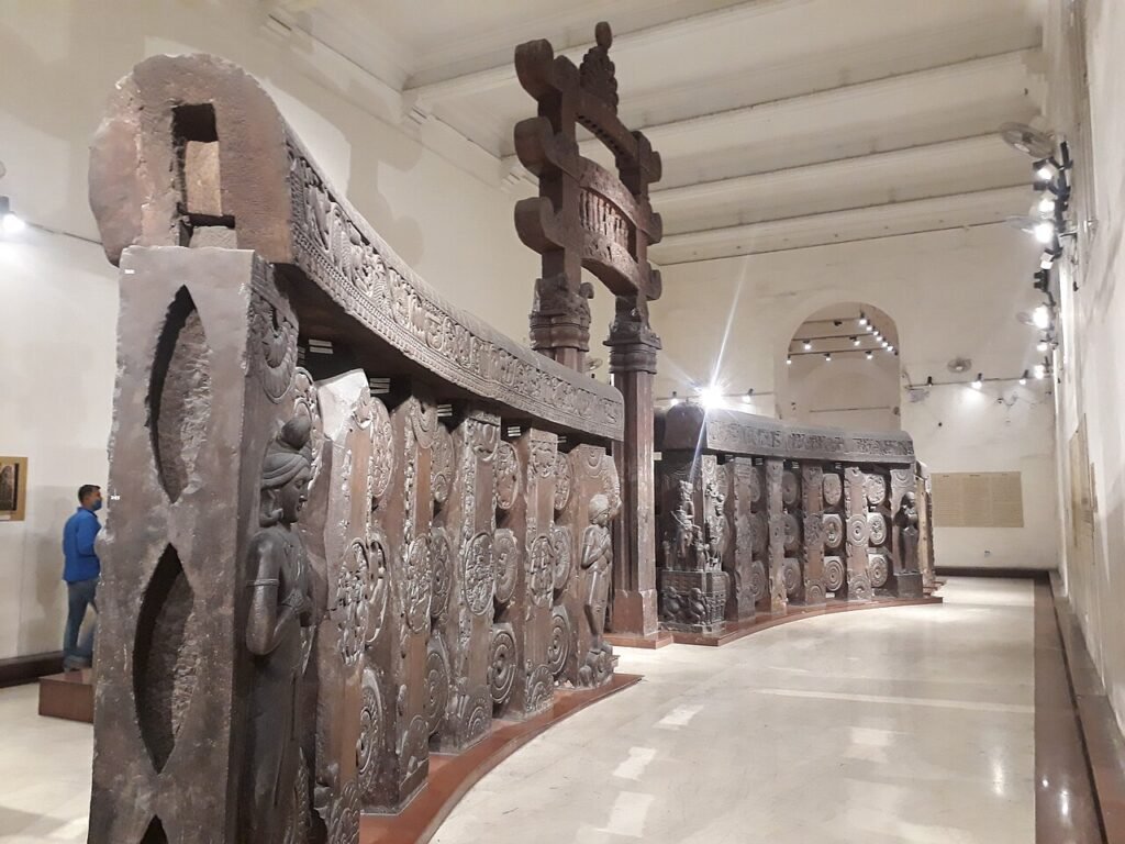 Sculptures in Bharhut Gallery, Indian Museum 03